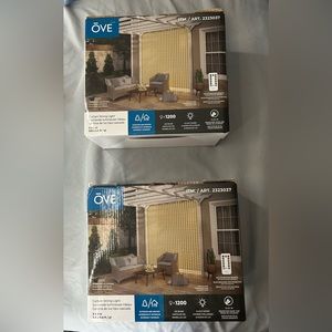 Curtain string lights